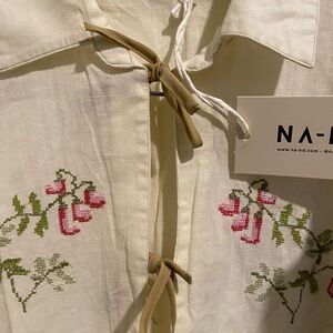 NA-KD Cream Floral Embroidered Women's Top